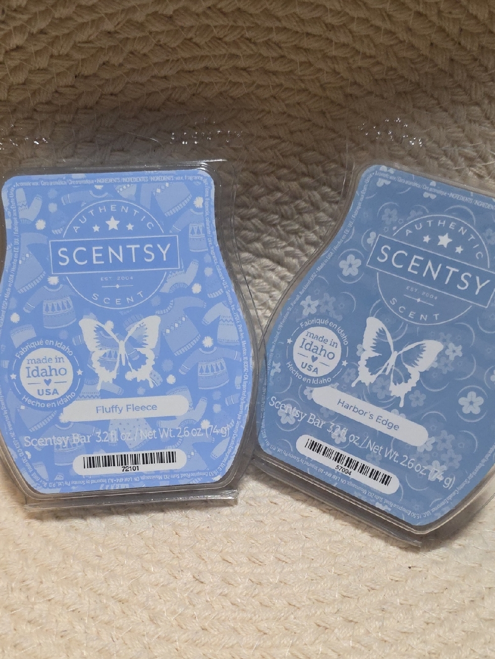 Scentsy Fresh Wax Bars - Light Blue Duo (Fluffy Fleece & Harbor's Edge)